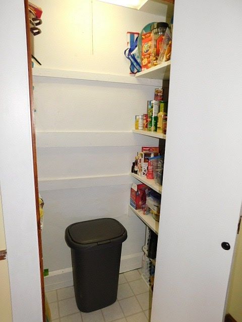 1st image of 1225 Mesker Park Dr