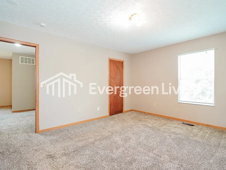 3250 Rogstad Bnd — Photo 9