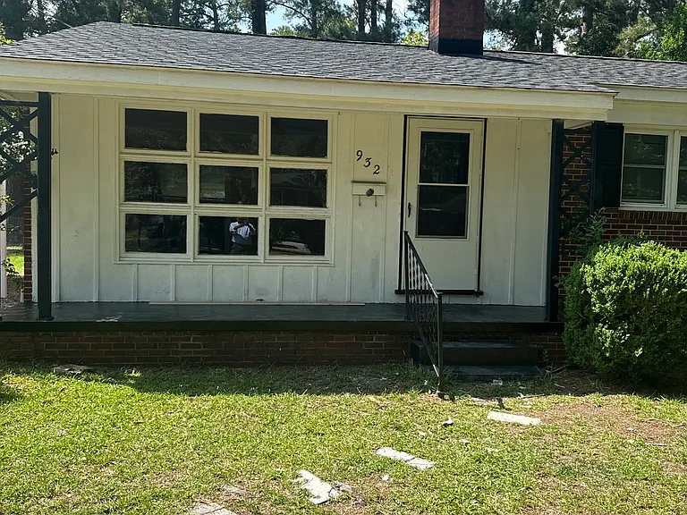 932 Cedarbrook Dr — Photo 14