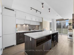 8 Mercer St #2803, Toronto, ON M5V0C4