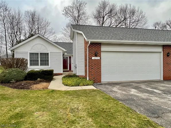 14733 Shannon Ct, Burton, OH 44021