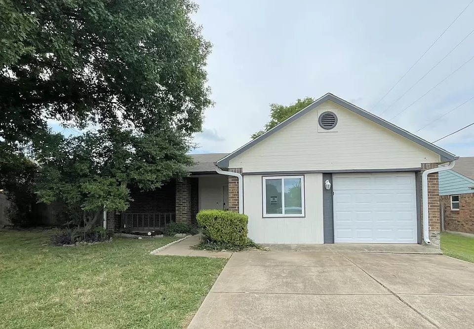 1st image of 8108 Devon Ct #950-2007