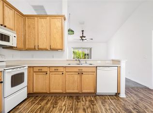 840 Greenleaf Cir, Vero Beach, FL 32960