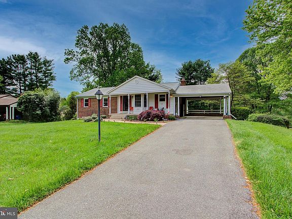 3rd image of 16428 Grande Vista Dr