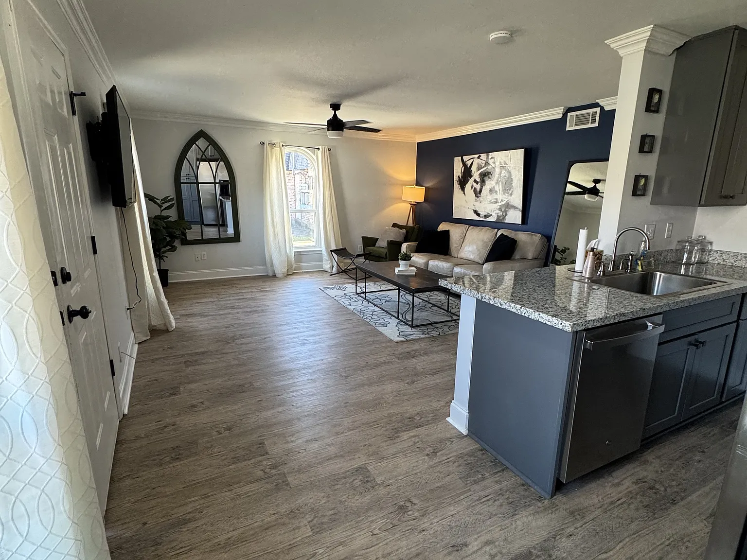 2417 Houma Boulevard - A — Photo 1