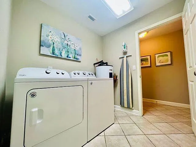 289 Honeysuckle Way — Photo 43