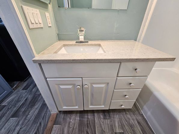 12840 Seminole Blvd #1, Largo, FL 33778