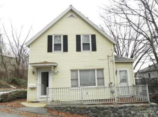 10 Burnett St, Fitchburg, MA 01420