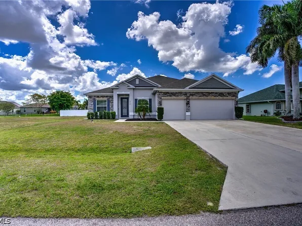 2118 SW 25th Terrace Cpe, Coral, FL 33914