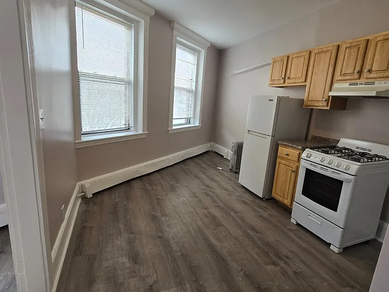 124 Central Ave #46 — Photo 1