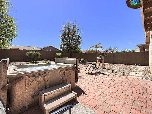 3rd image of 2793 E SILVERSMITH Trail