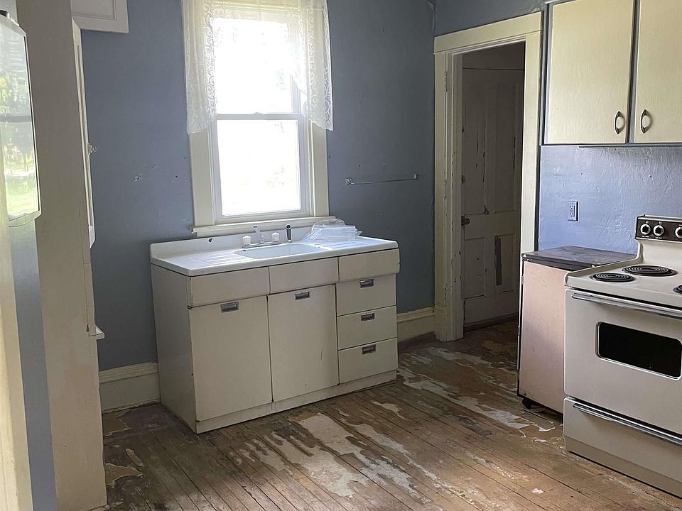 224 S Clark St, Paullina, IA 51046 MLS 821922 Zillow