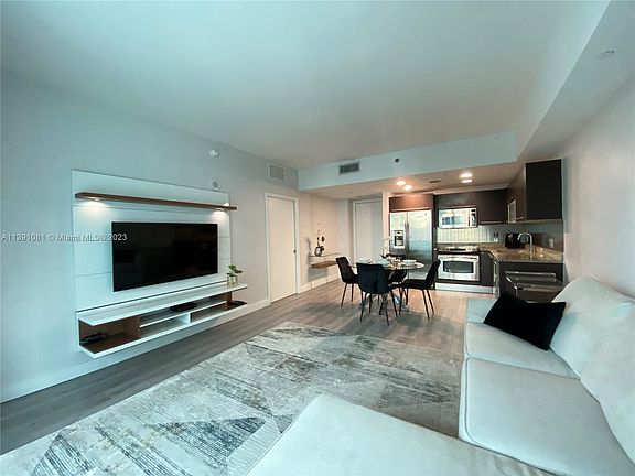 2nd image of 951 Brickell Ave APT 2409