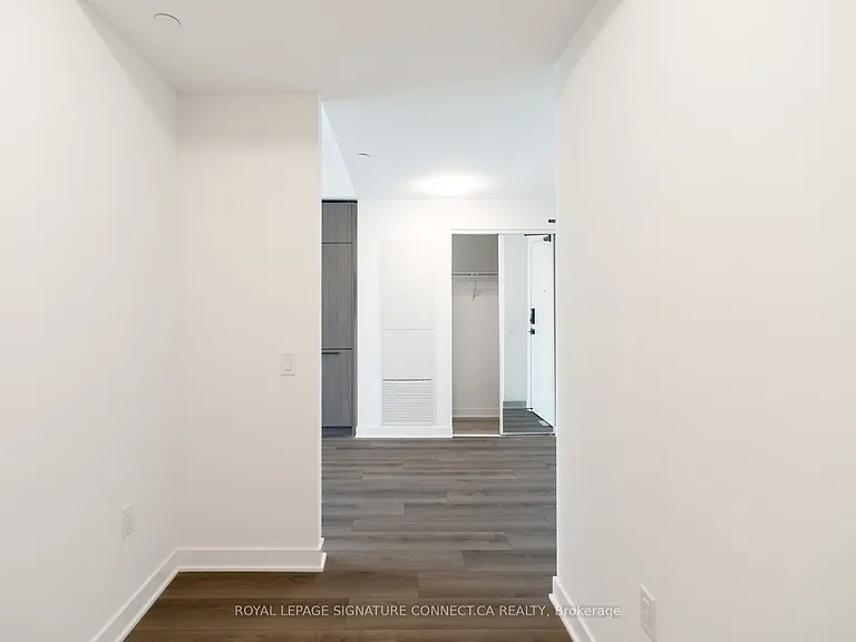 1185 Dupont St #610 — Photo 12