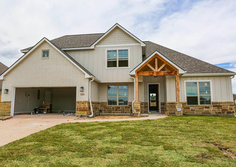 1st image of 15600 Tiger Creek Ct