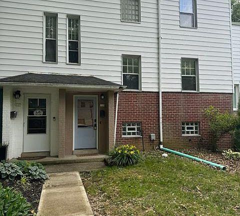 2nd image of 119 Burley Cir