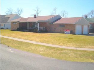 50 S Roycroft Blvd, Cheektowaga, NY 14225