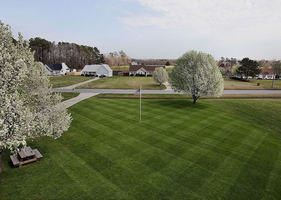 2nd image of 2474 Hunterchase Ln