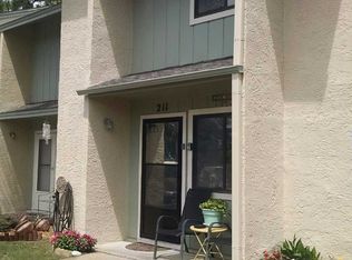 211 Robin Ln, Panama City Beach, FL 32407