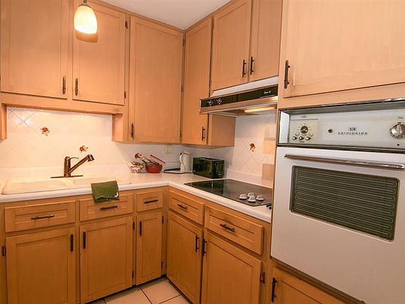 4th image of 1408 S North St