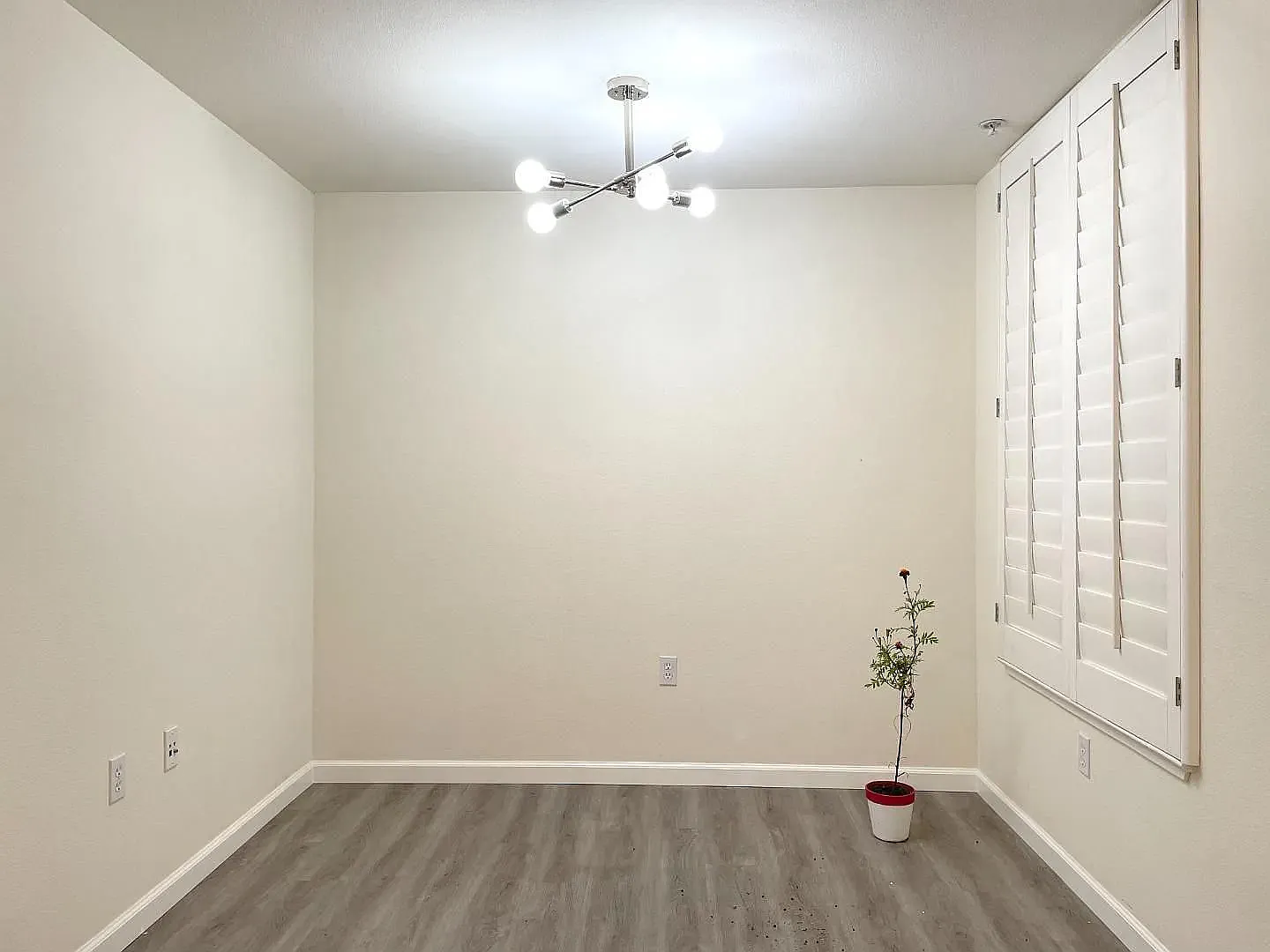 2 bed, 1148 sqft, $3,950 — Photo 4
