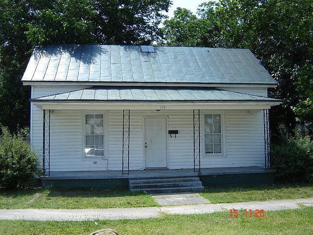 1st image of 119 Oak St