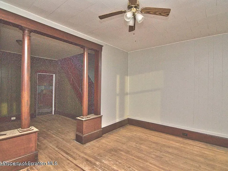 34 Simon Block Ave — Photo 15