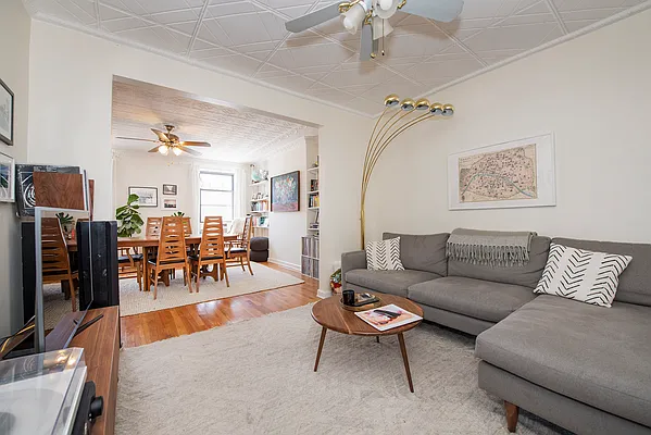 Rented by Compass | media 12