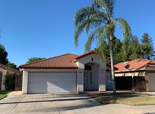 5683 W Sample Ave, Fresno, CA 93722