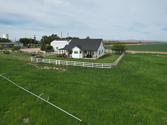 2nd image of 27110 Hatch Ln