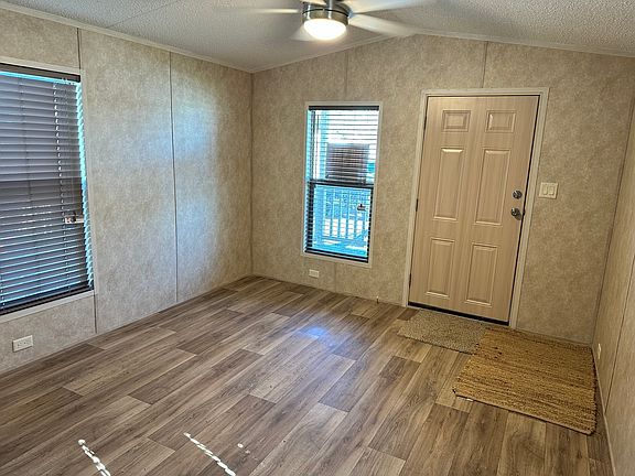 2nd image of 7905 Harwell St Trailer 22
