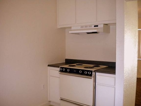 Kitchen2