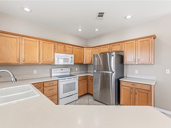 4th image of 7297 E Stoneaxe Drive