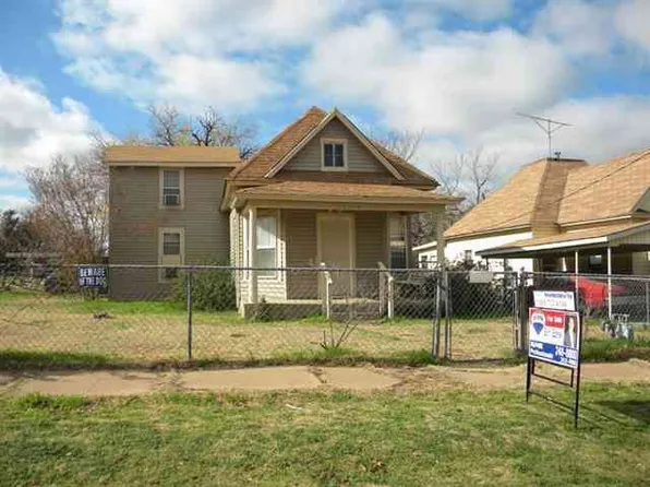 927 SW 5th St, Lawton, OK 73501
