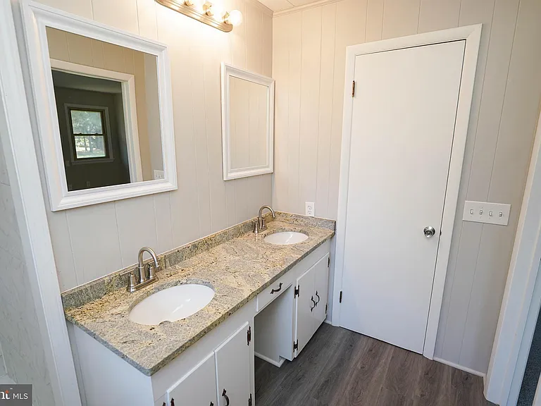 14880 Concord Rd — Photo 45