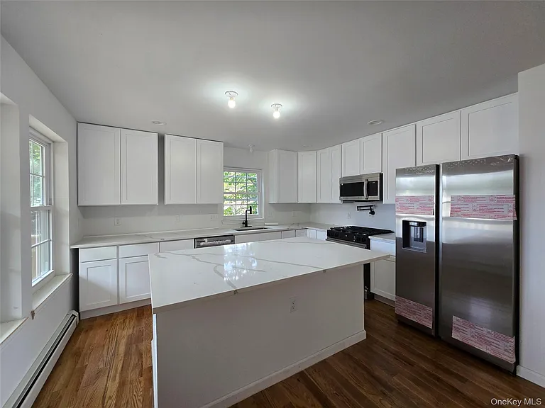 54 Madison Ave — Photo 9