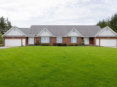 7091 Michael Rd, Orchard Park, NY, 14127