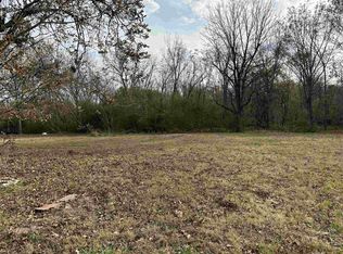424 Magnolia St, Jackson, TN 38301