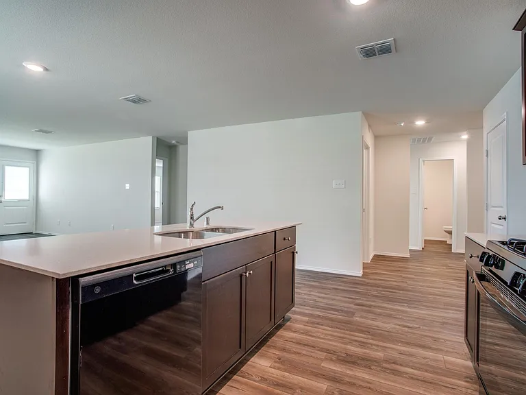 1809 River Crossing Dr — Photo 8