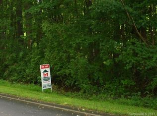 7416 Cedarbrook Dr, Charlotte, NC 28215