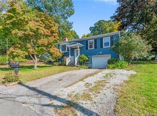 31 Jupiter Dr, Seymour, CT 06483