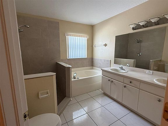 3rd image of 4707 RAMSHEAD DRIVE