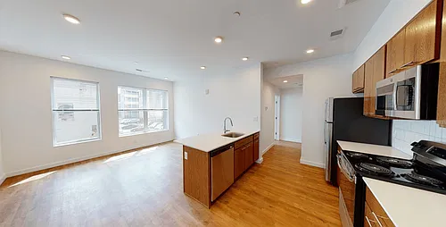 Floor plan 1521 Vine St 203
