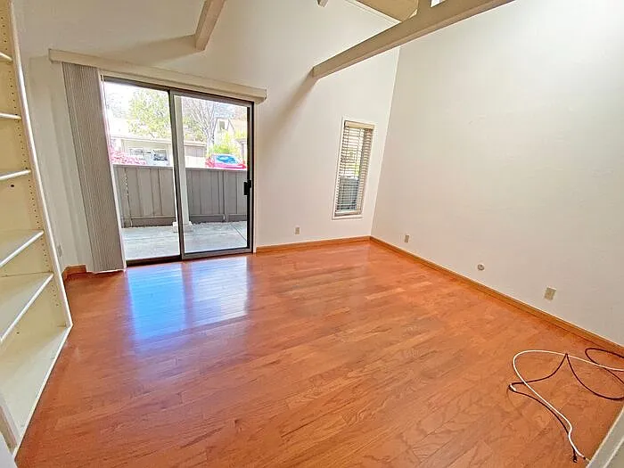 6032 Montgomery Cor — Photo 16