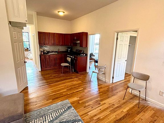 3rd image of 11 Avenue D #14