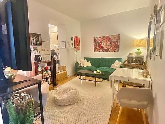 2nd image of 1235 1st Ave APT 3