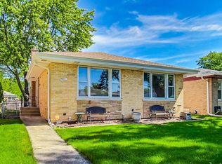 3312 Crain St, Skokie, IL 60076