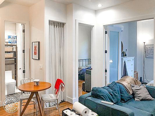 5th image of 91 Graham Ave #4F