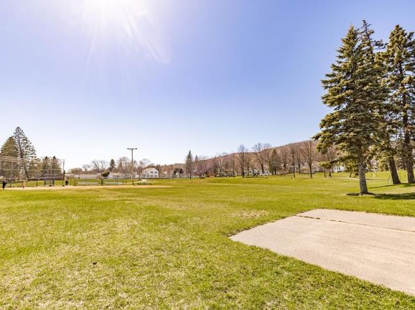 710 N 40th Ave W, Duluth, MN 55807