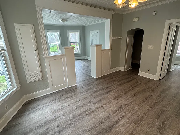 52 Howe St #1 — Photo 4